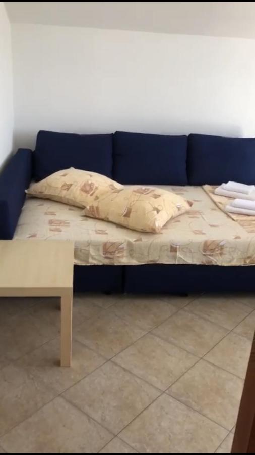 Miro Apartmani Ražanac 外观 照片