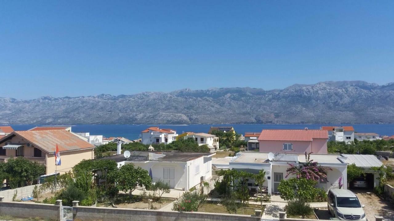 Miro Apartmani Ražanac 外观 照片