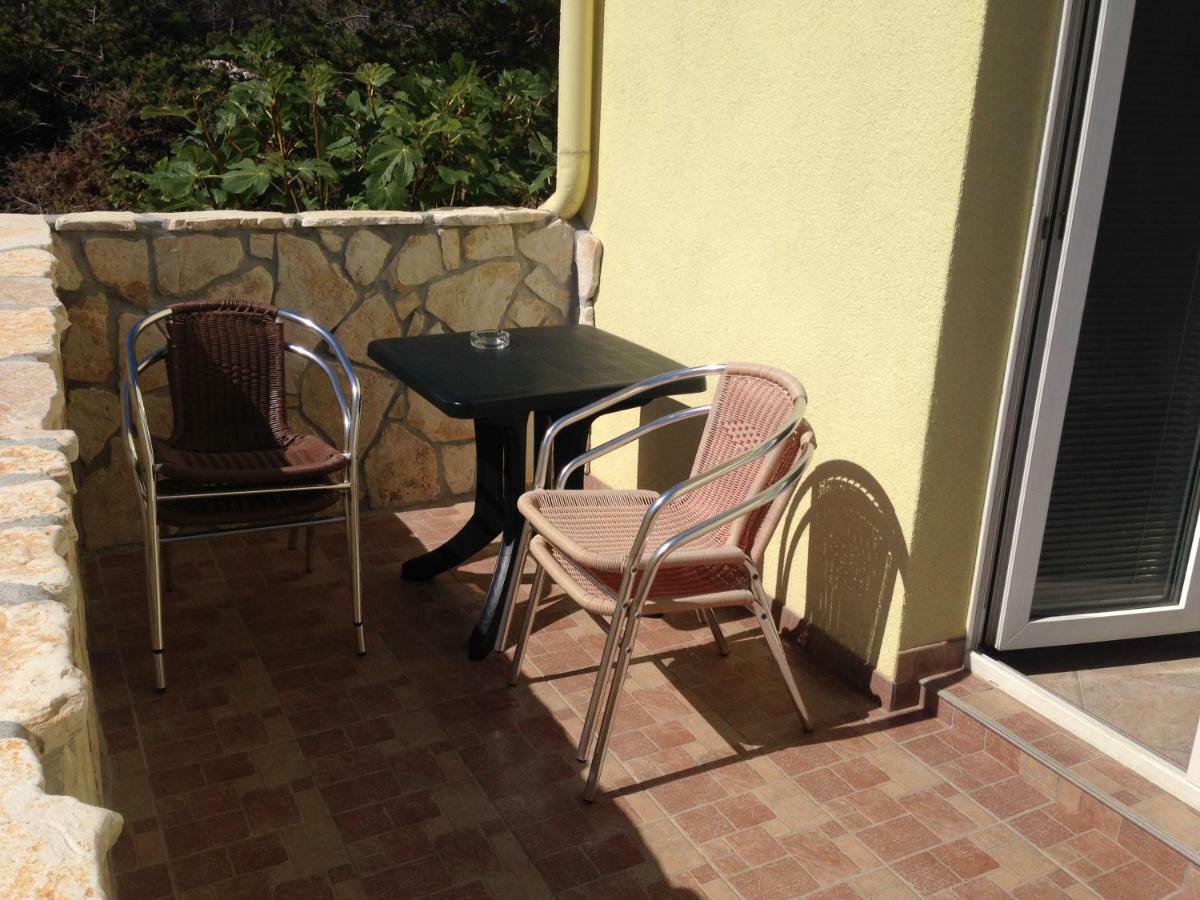 Miro Apartmani Ražanac 外观 照片